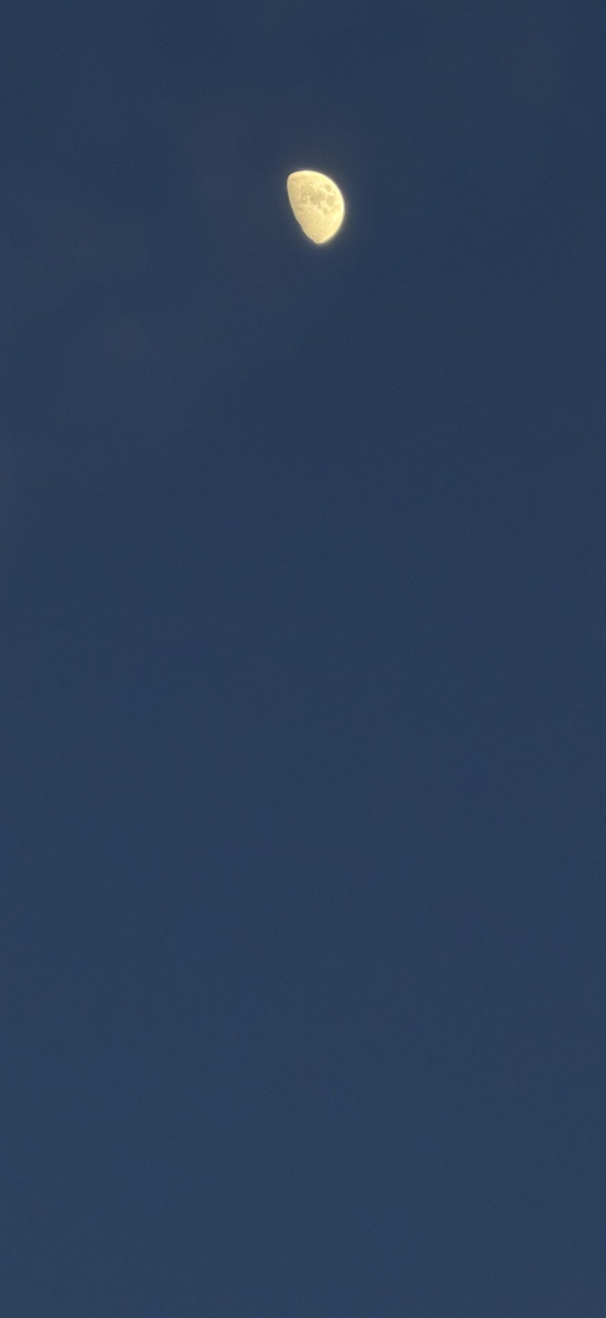 A clear night sky over Ir